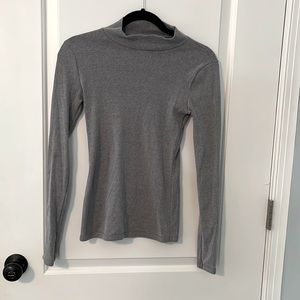 Abercrombie size XS, ribbed layering turtleneck